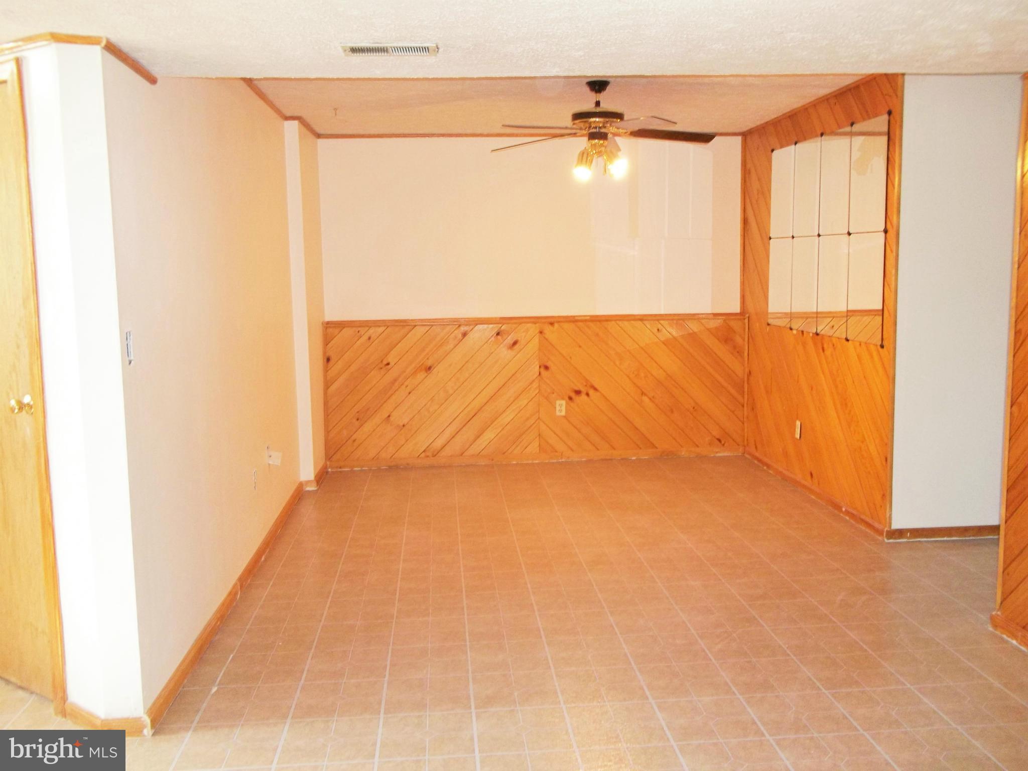 HILLSDALE - Residential