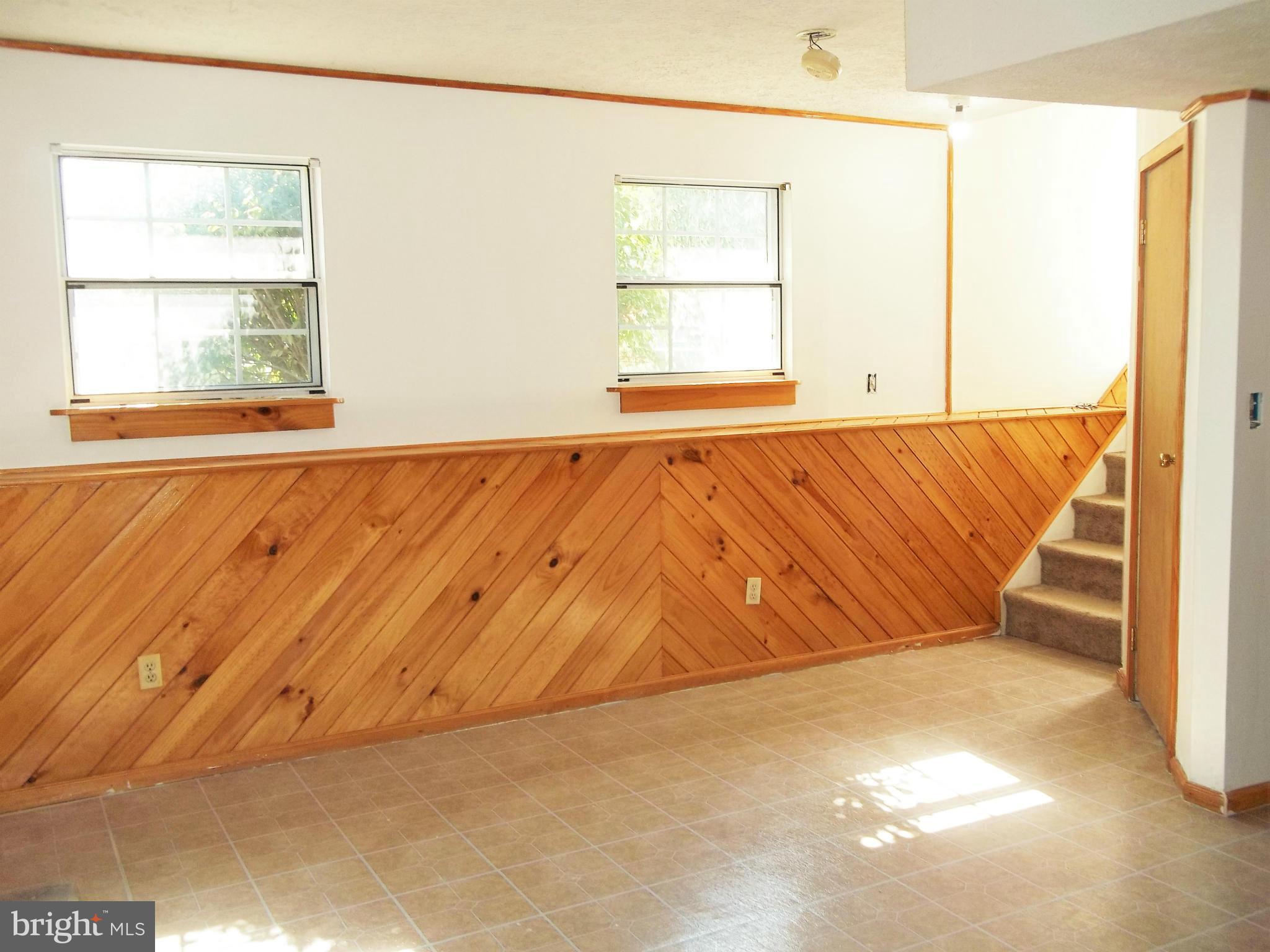 HILLSDALE - Residential