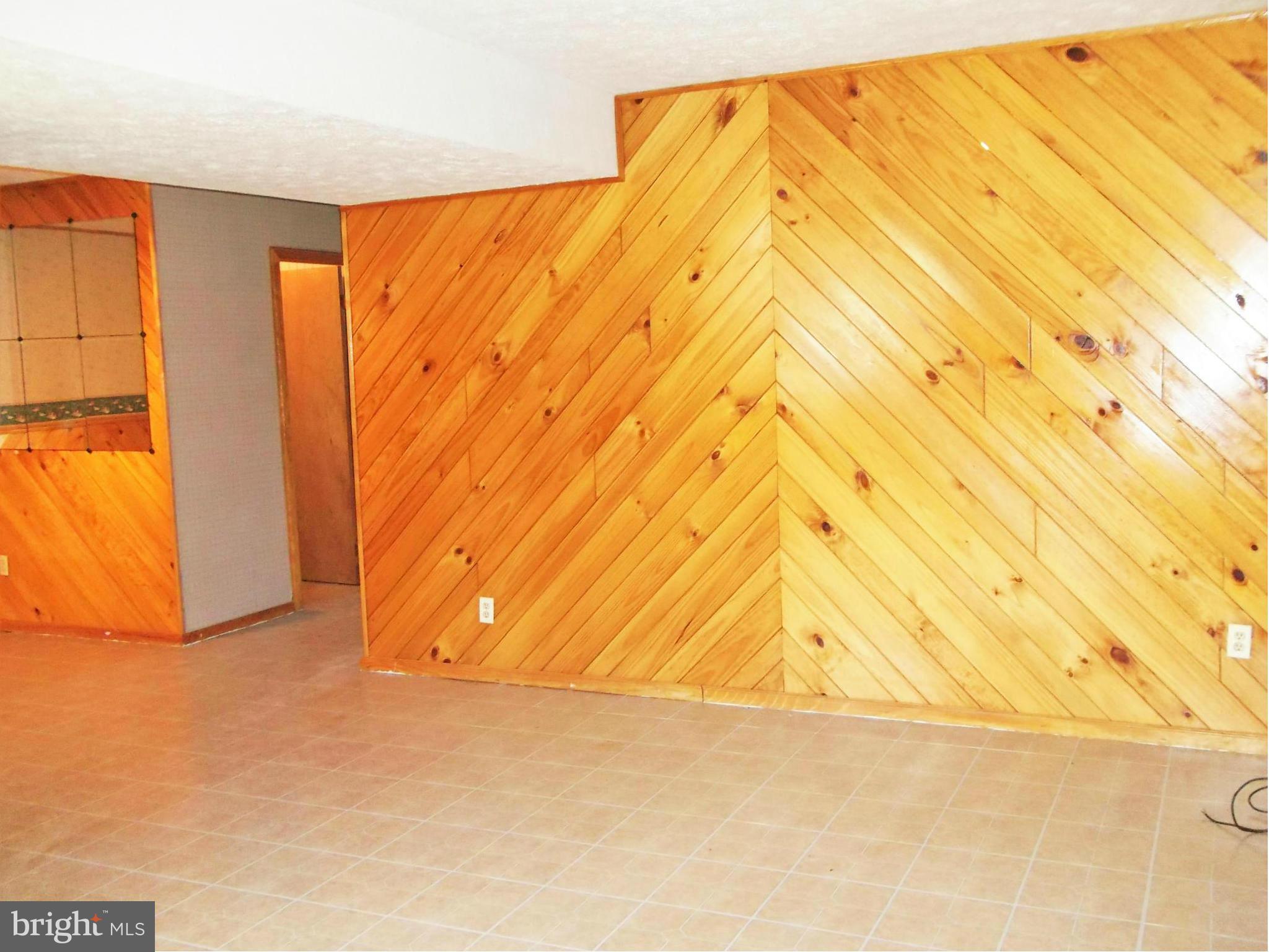 HILLSDALE - Residential