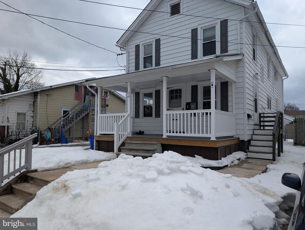 Photo of 30 W Roland Road, BROOKHAVEN, PA 19015 (MLS # PADE2108014)