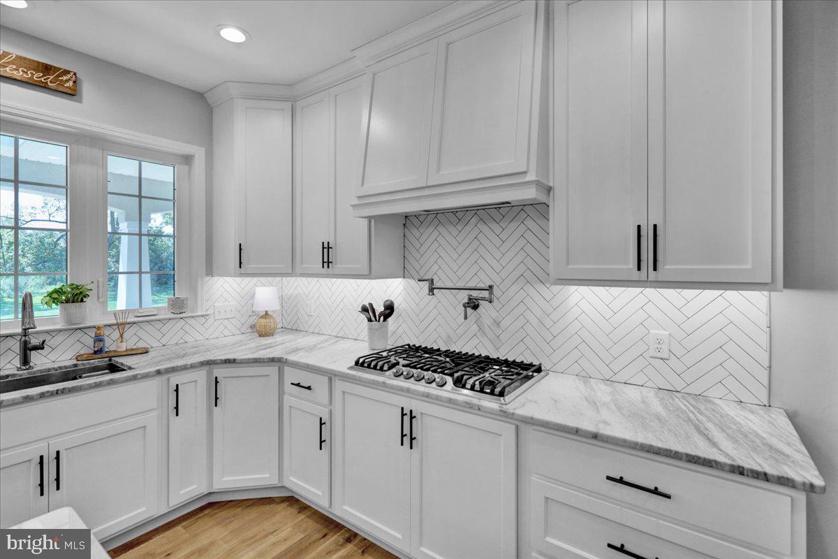 GREEN VALLEY CROSS - Residential