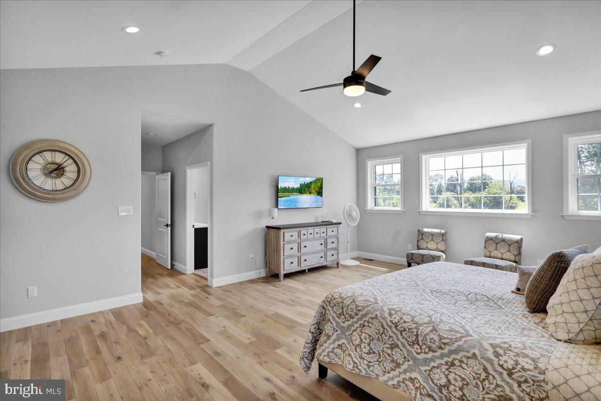 GREEN VALLEY CROSS - Residential