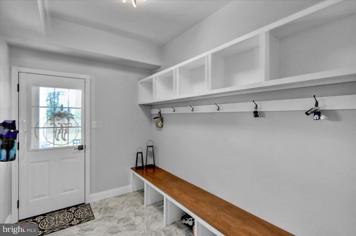 GREEN VALLEY CROSS - Residential