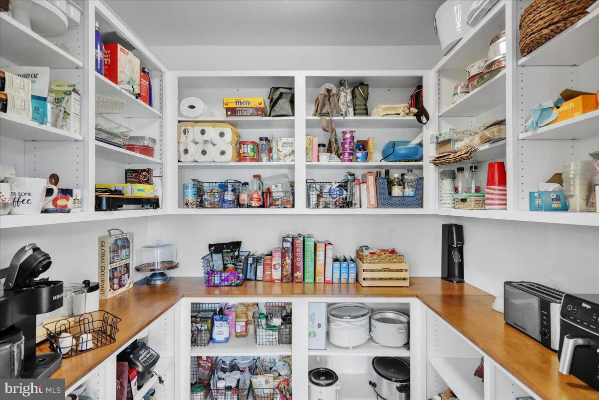 GREEN VALLEY CROSS - Residential