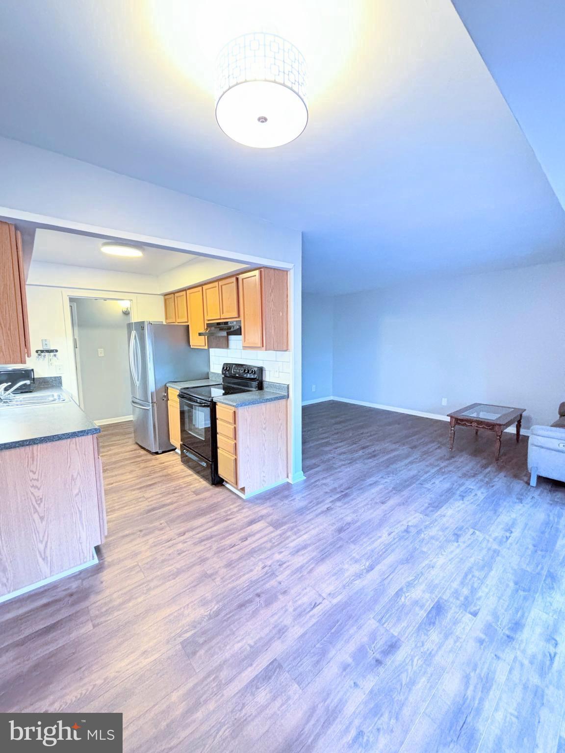 SHADOWOOD - Residential Lease