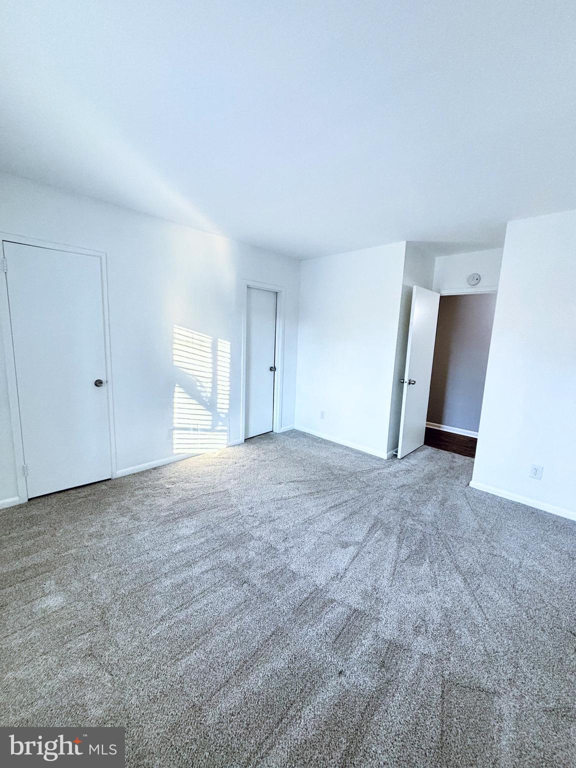 SHADOWOOD - Residential Lease