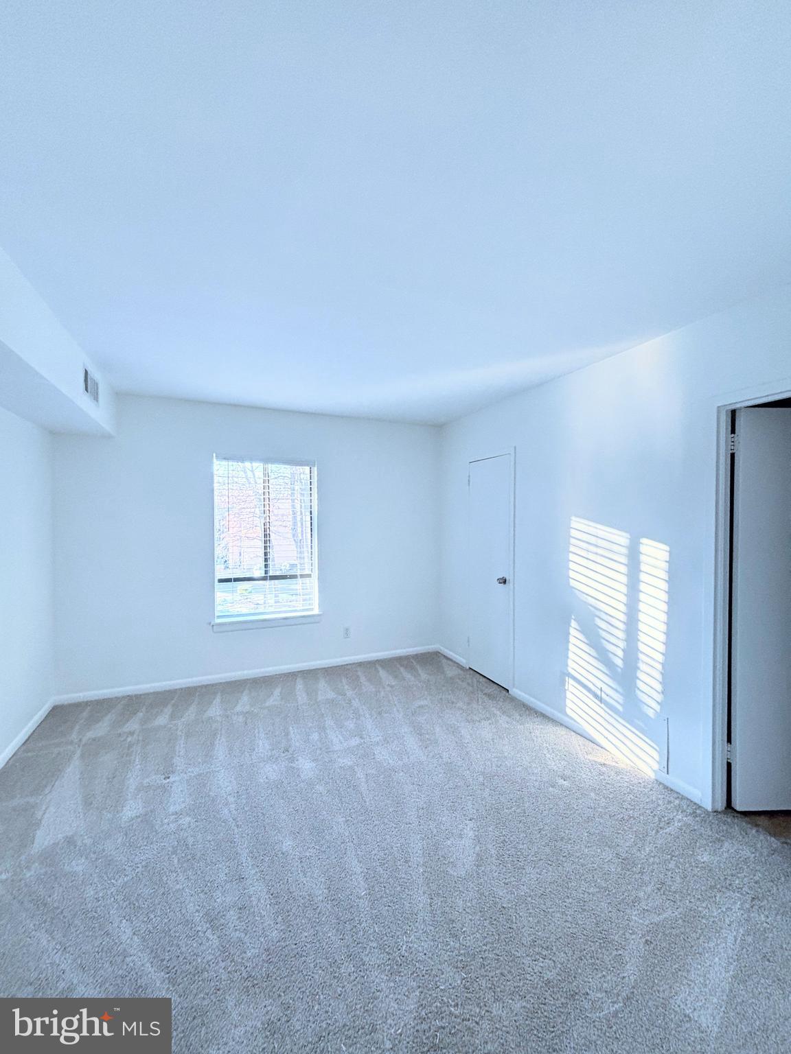 SHADOWOOD - Residential Lease