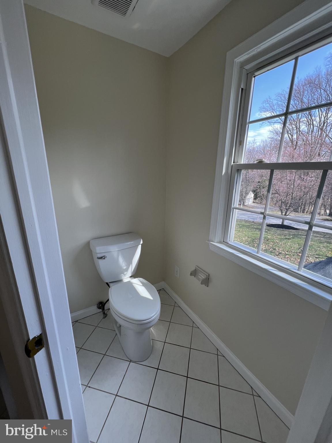 HERSHEYS MILL ESTS - Residential