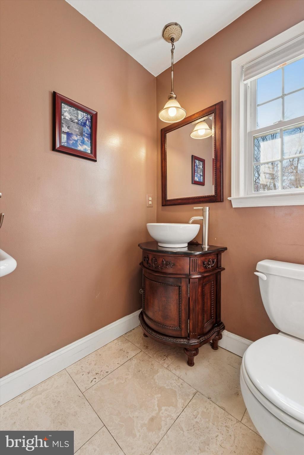 HERSHEYS MILL ESTS - Residential