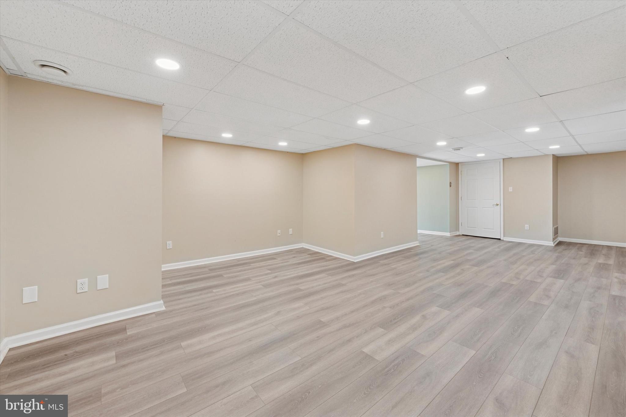 HERSHEYS MILL ESTS - Residential