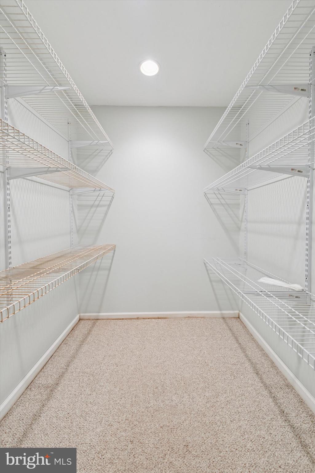 HERSHEYS MILL ESTS - Residential