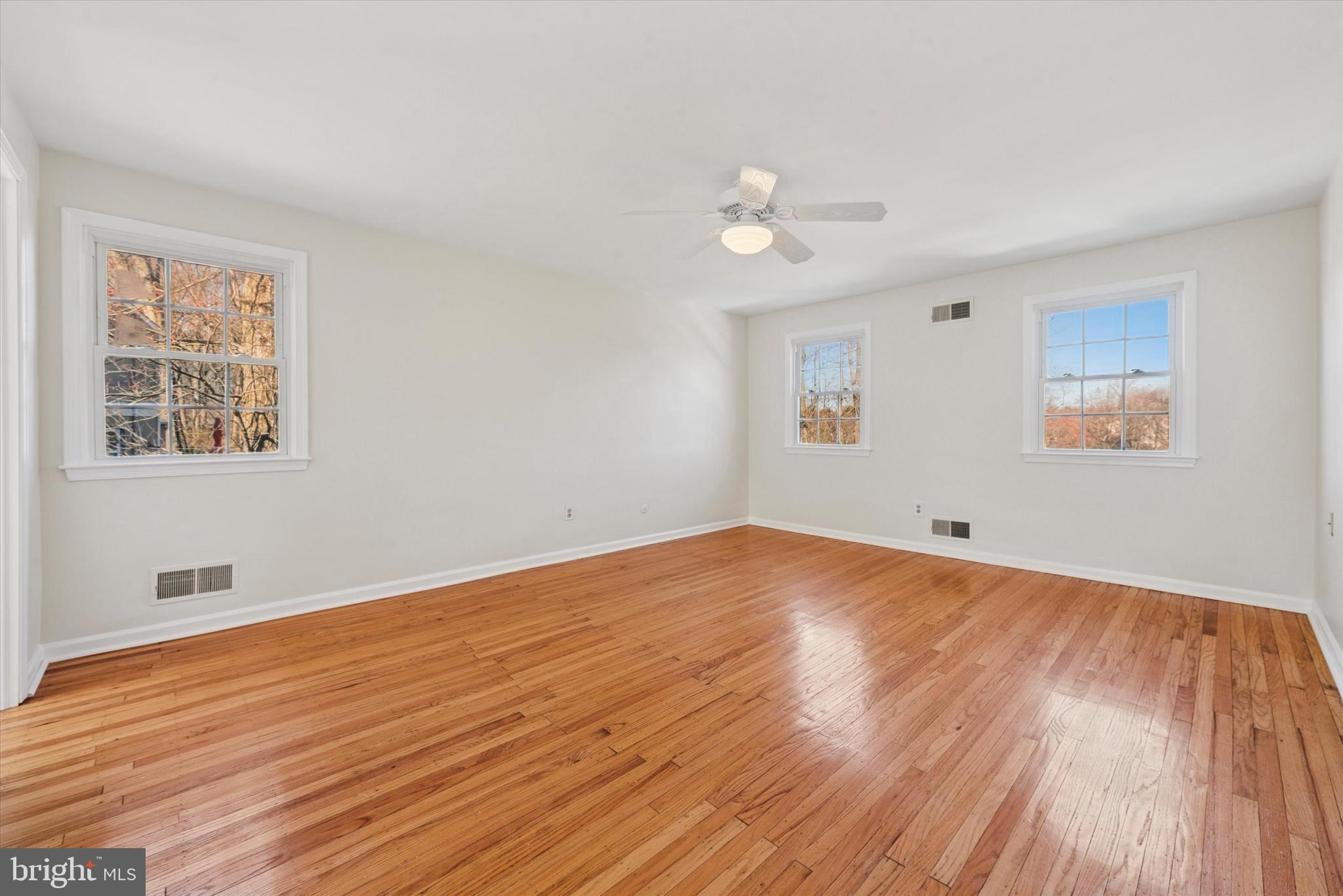 HERSHEYS MILL ESTS - Residential