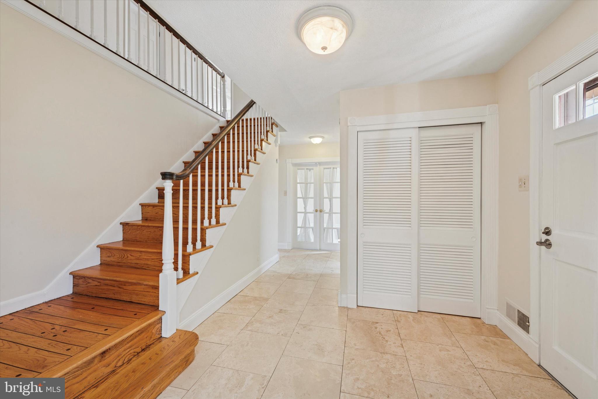 HERSHEYS MILL ESTS - Residential