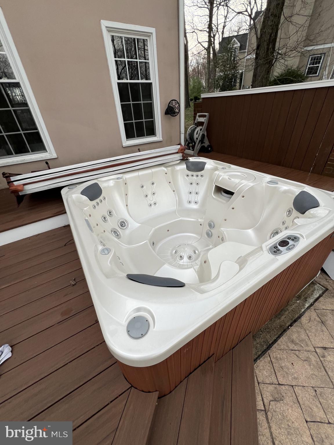 HERSHEYS MILL ESTS - Residential