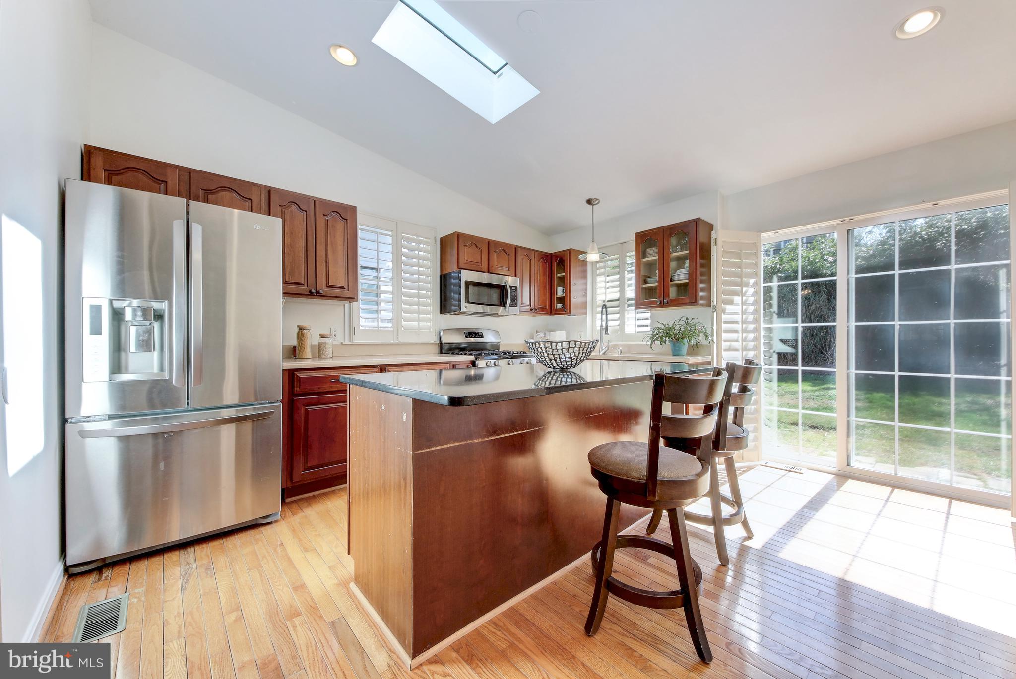 AYRLAWN - Residential