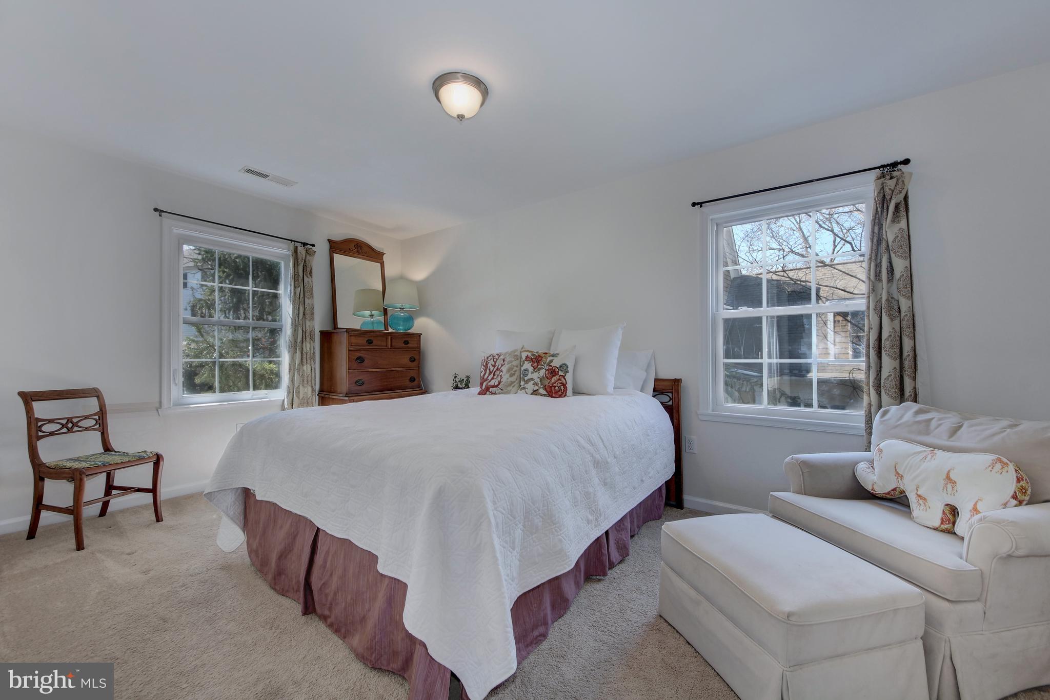 AYRLAWN - Residential