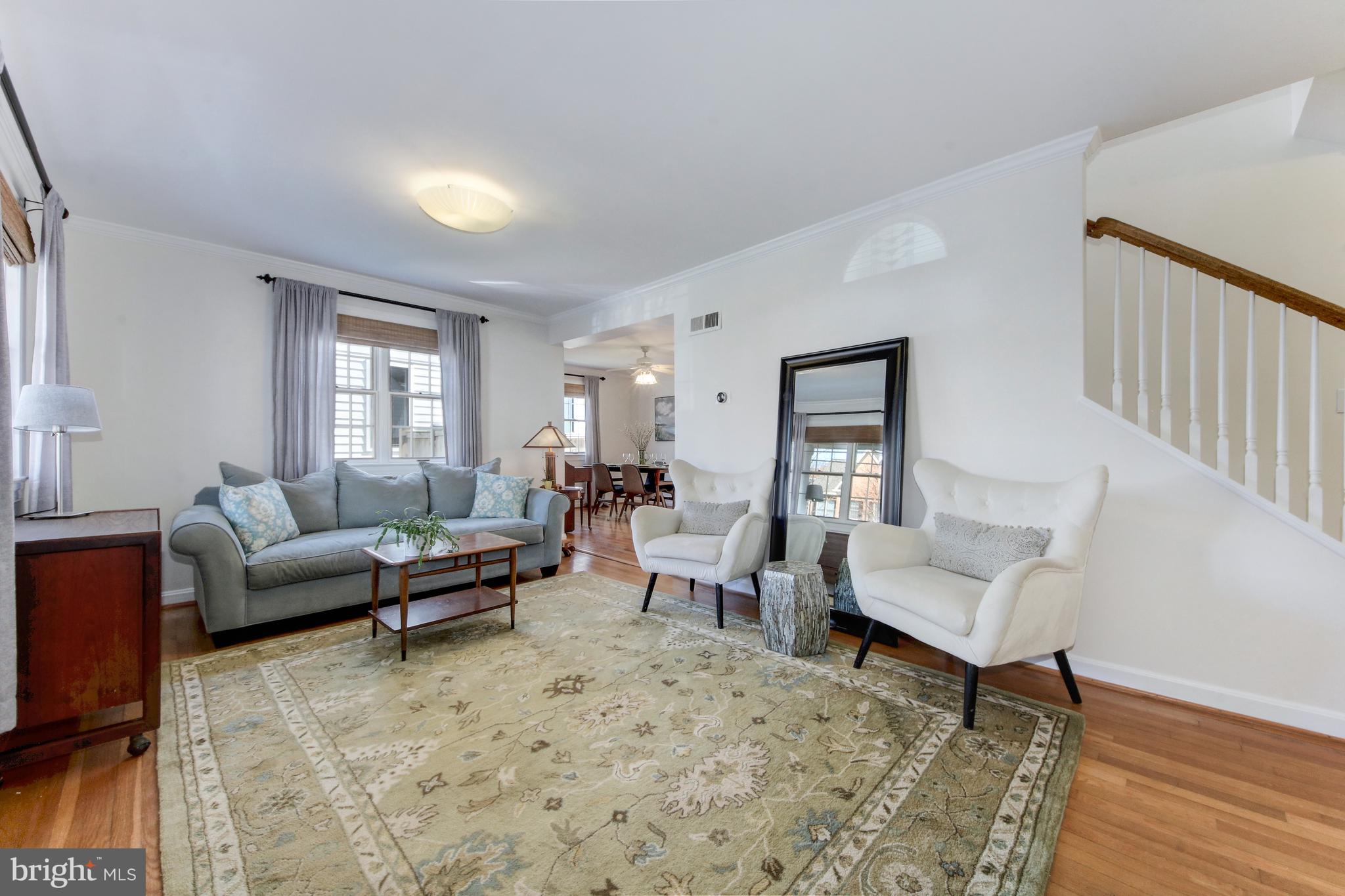 AYRLAWN - Residential