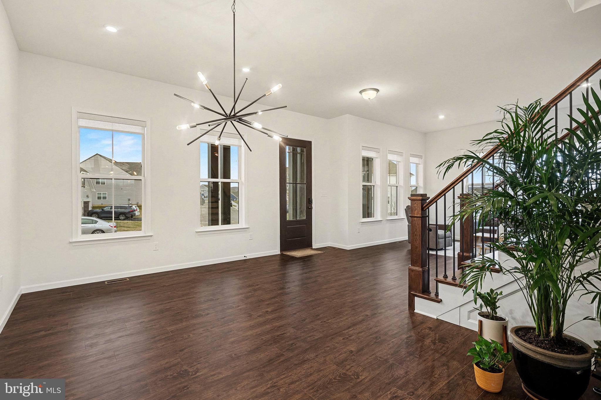 THE VIEWS AT BRIDGEWATER - Residential