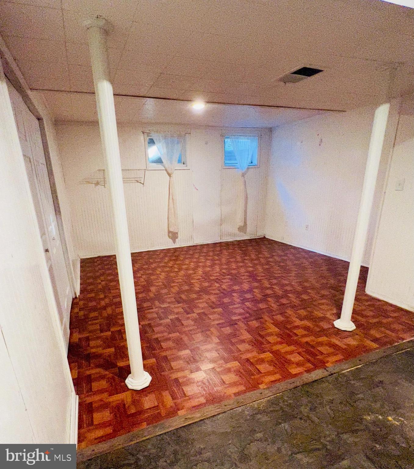 TIMBERBROOK - Residential Lease