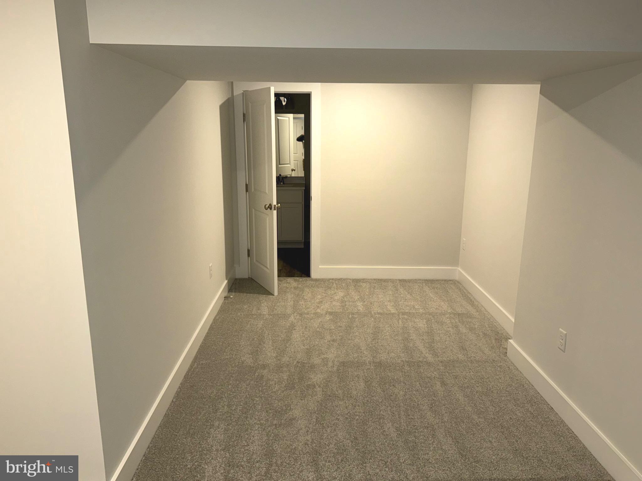 HIGH VIEW ESTATES - Residential