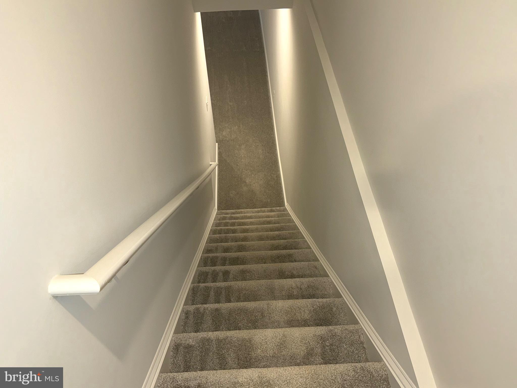 HIGH VIEW ESTATES - Residential