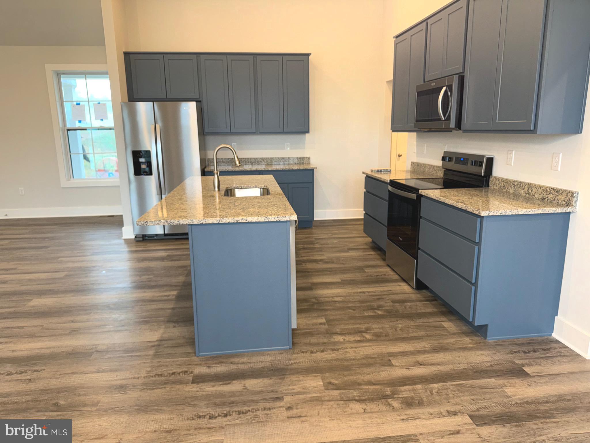 HIGH VIEW ESTATES - Residential