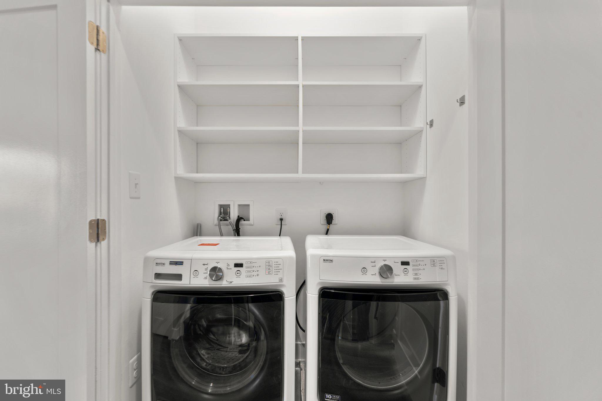 ROCKVILLE OUTSIDE - Residential