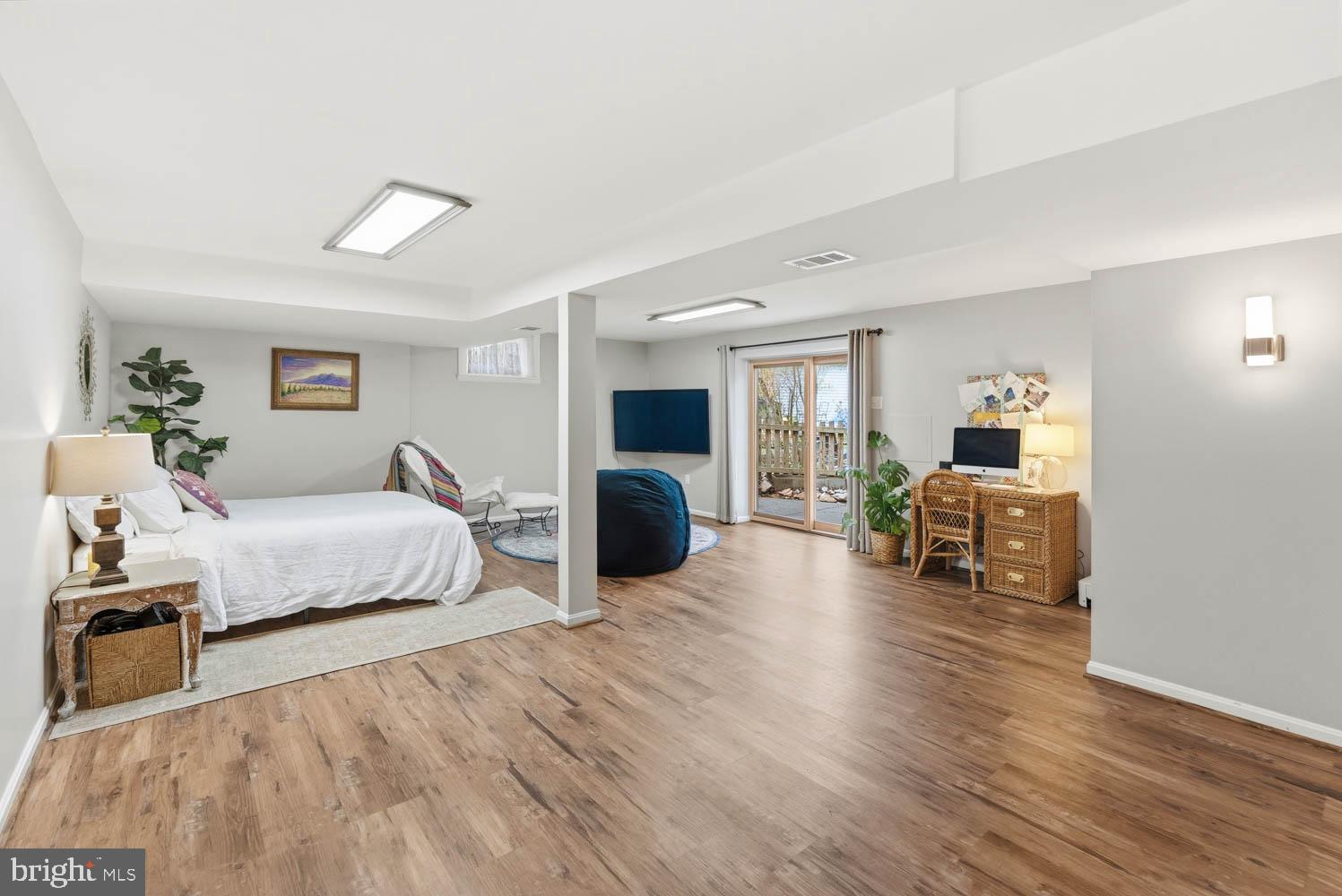 BURKE CENTRE - Residential