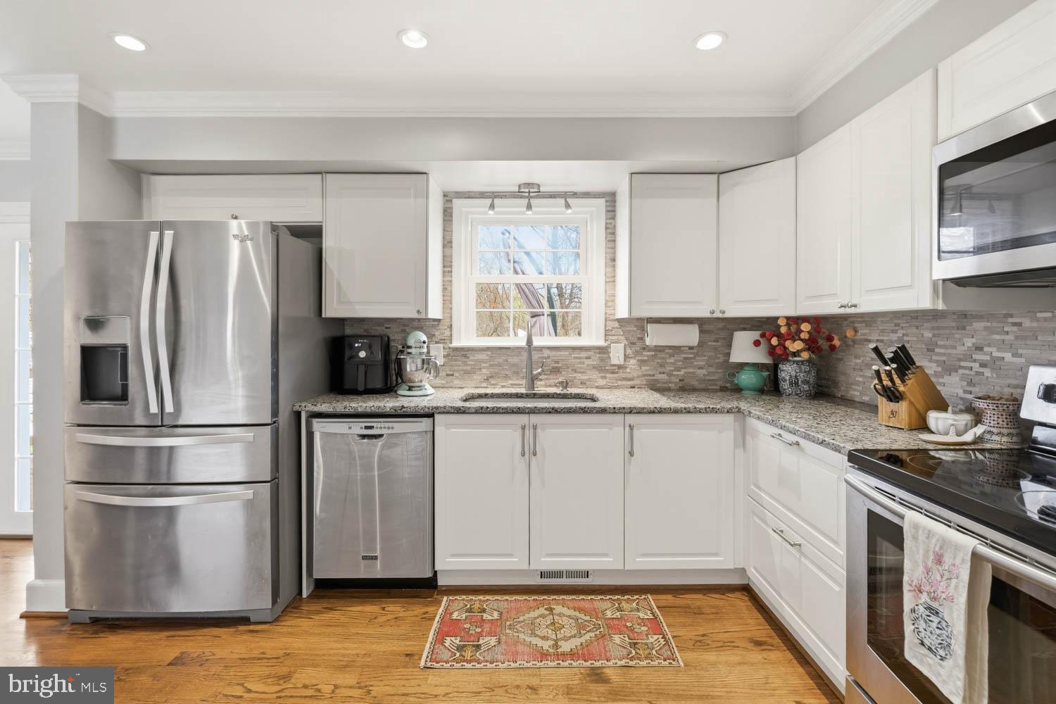 BURKE CENTRE - Residential