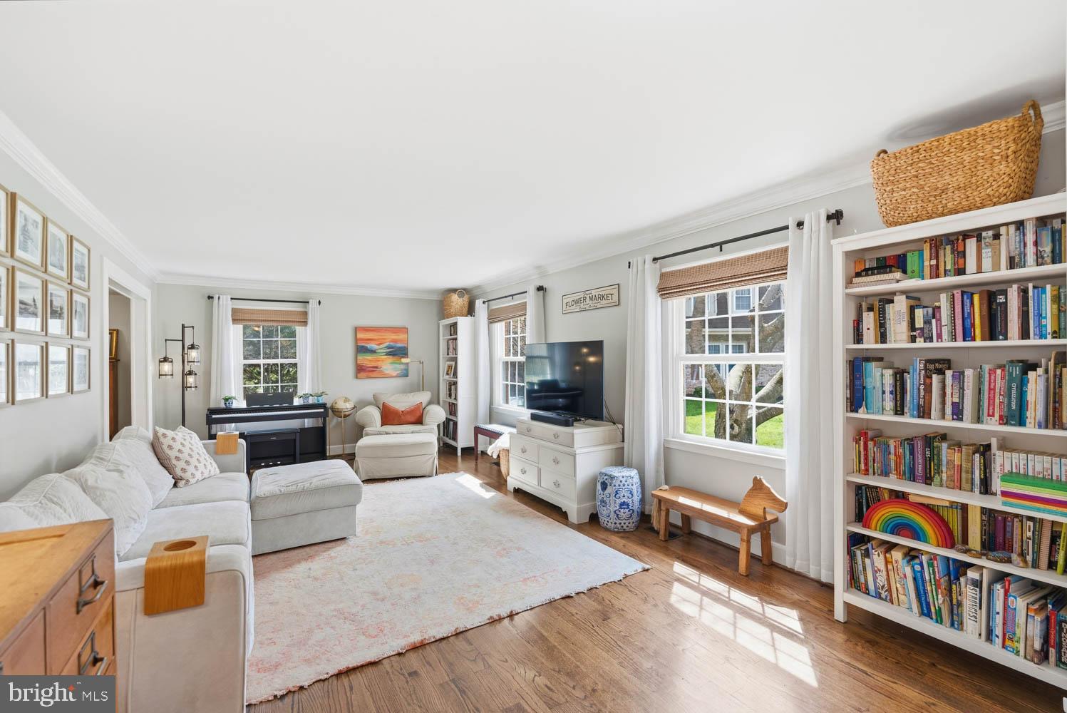 BURKE CENTRE - Residential