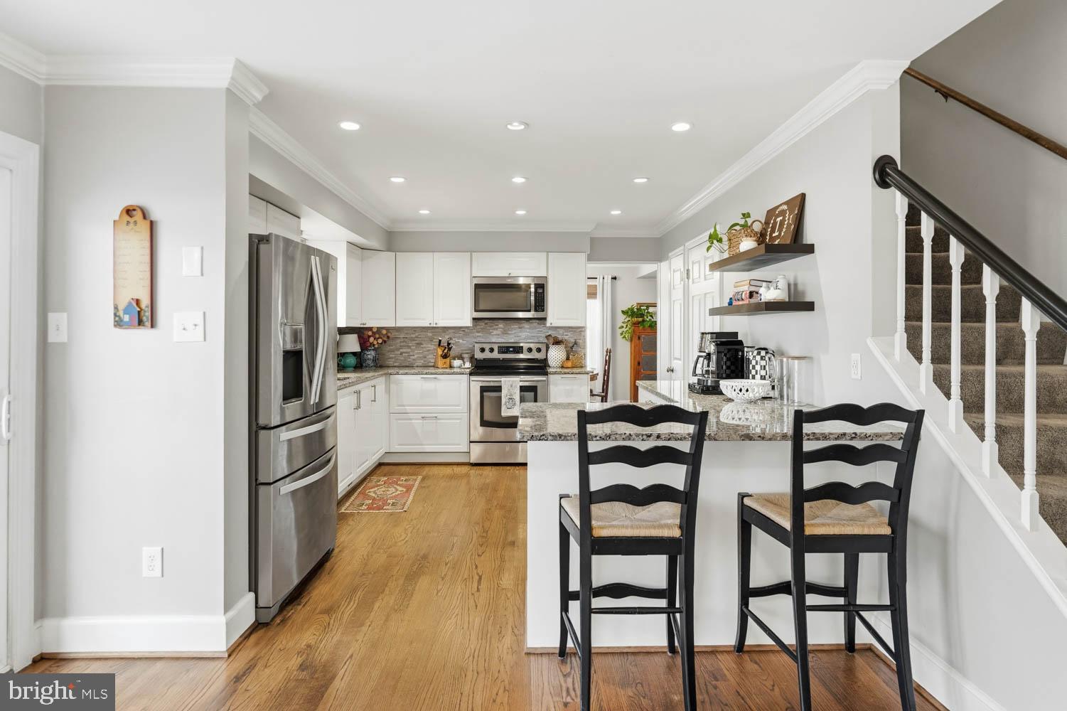 BURKE CENTRE - Residential