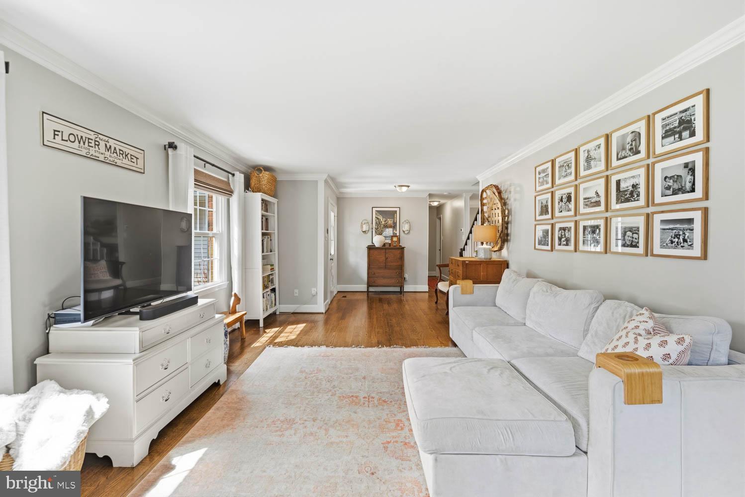 BURKE CENTRE - Residential