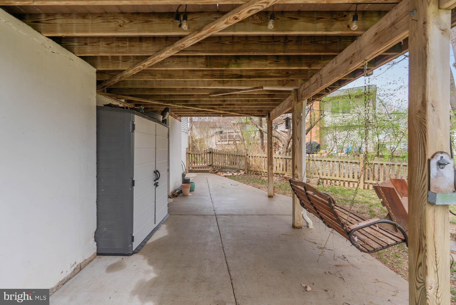 BURKE CENTRE - Residential