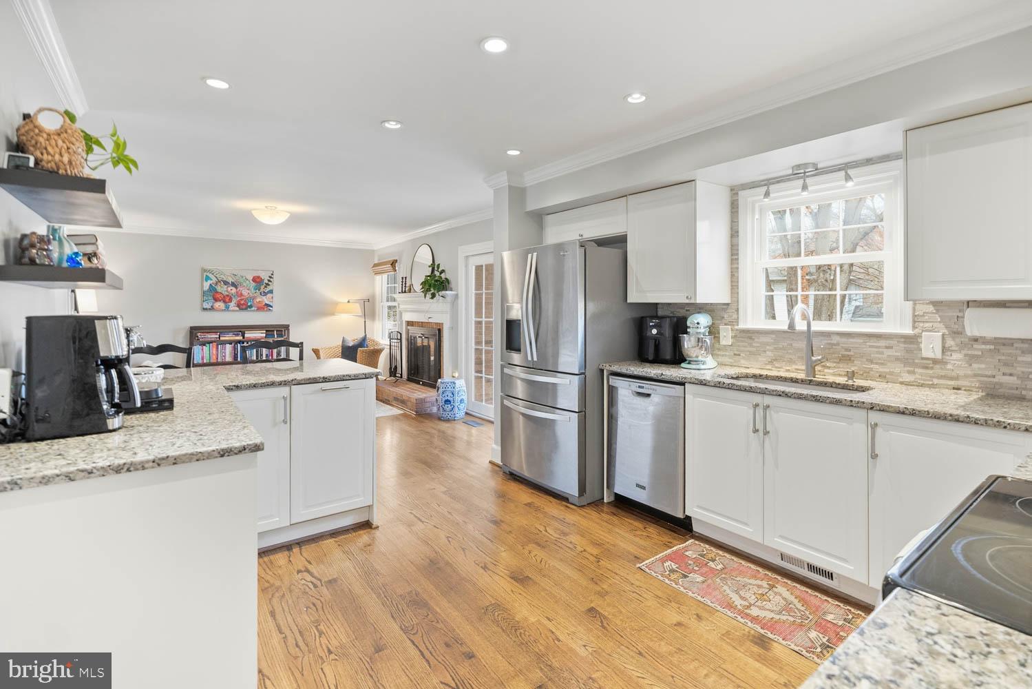 BURKE CENTRE - Residential