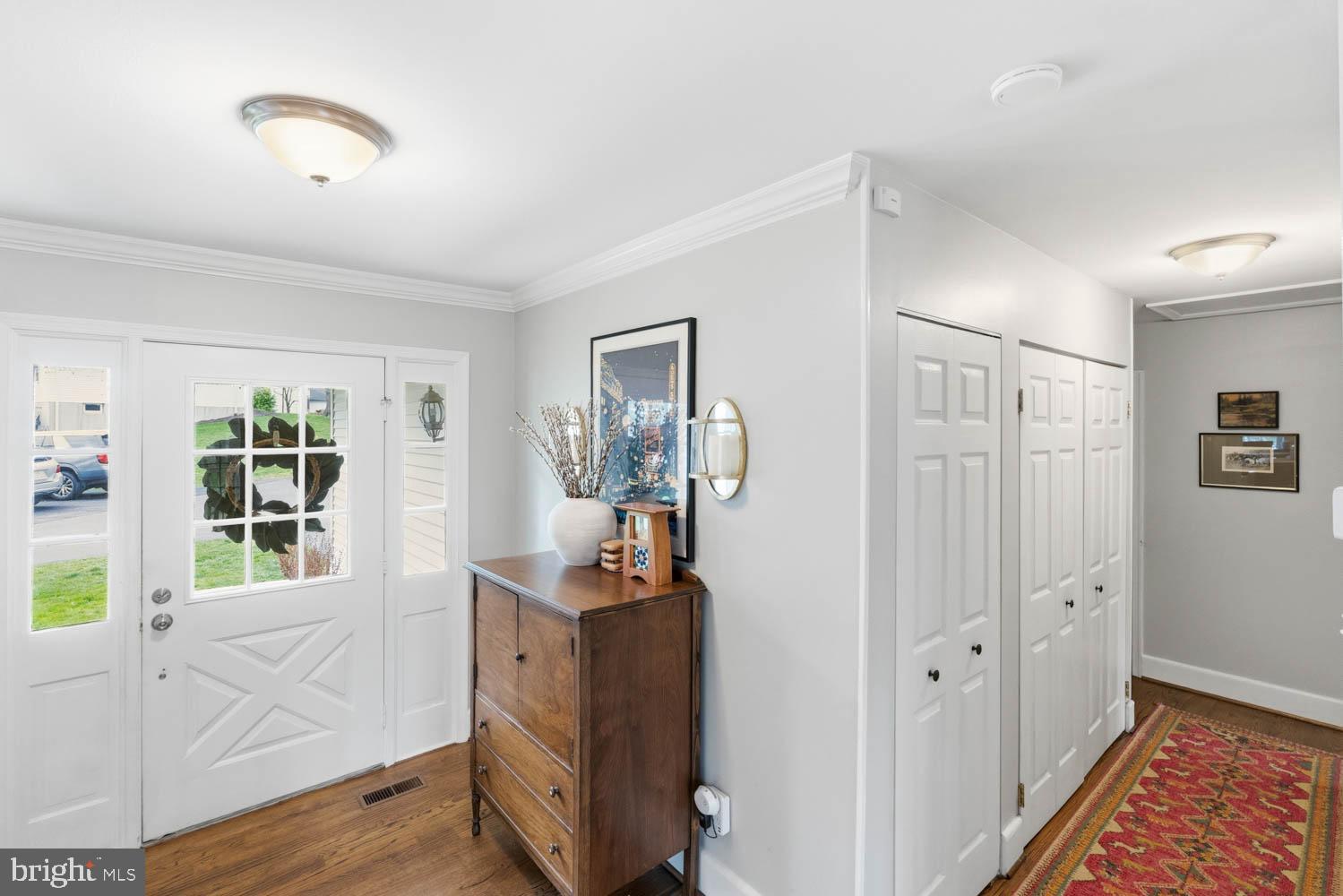 BURKE CENTRE - Residential