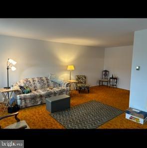 TUDOR VILLAGE - Residential