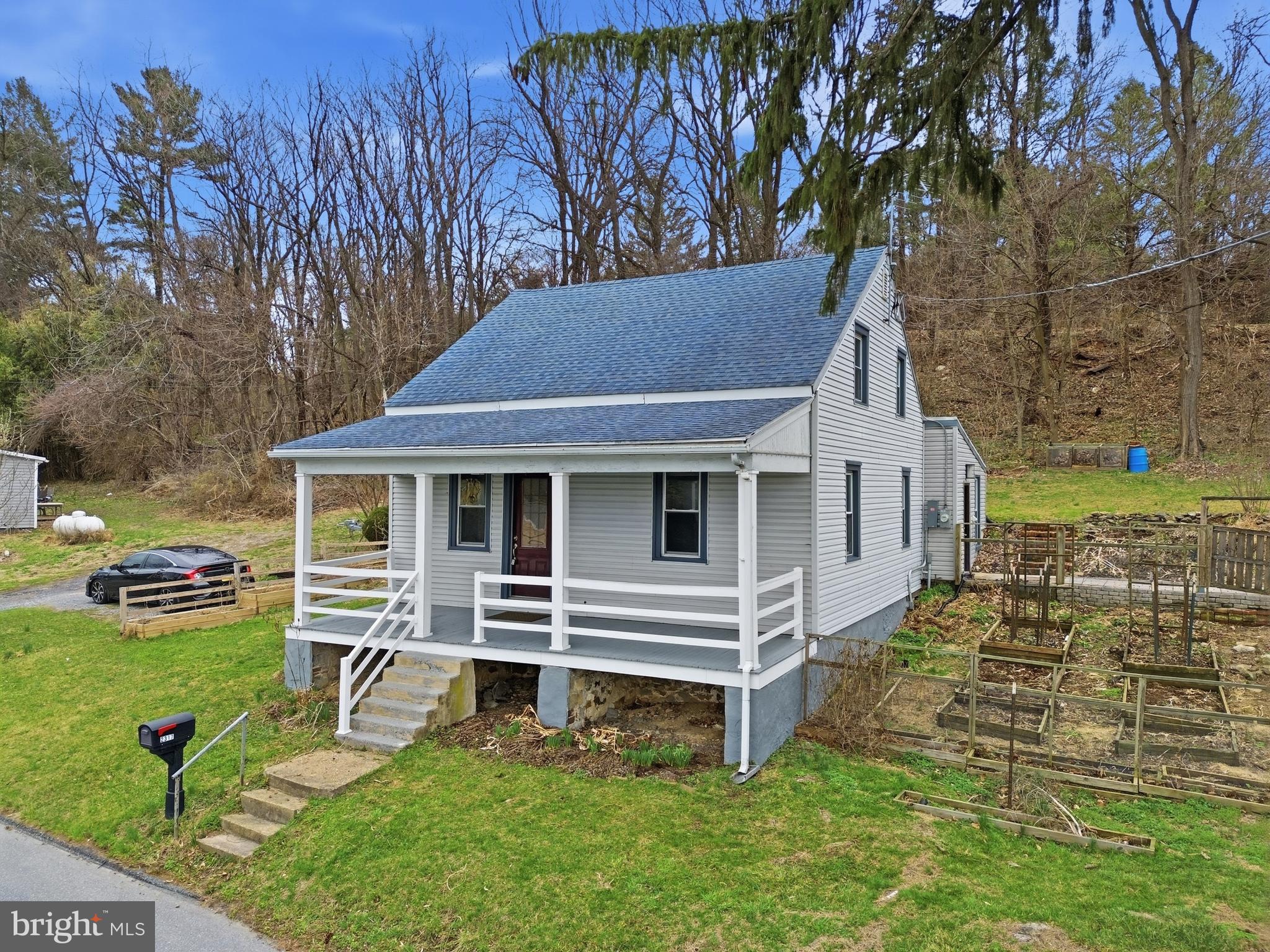 2317 FRUITVILLE PIKE