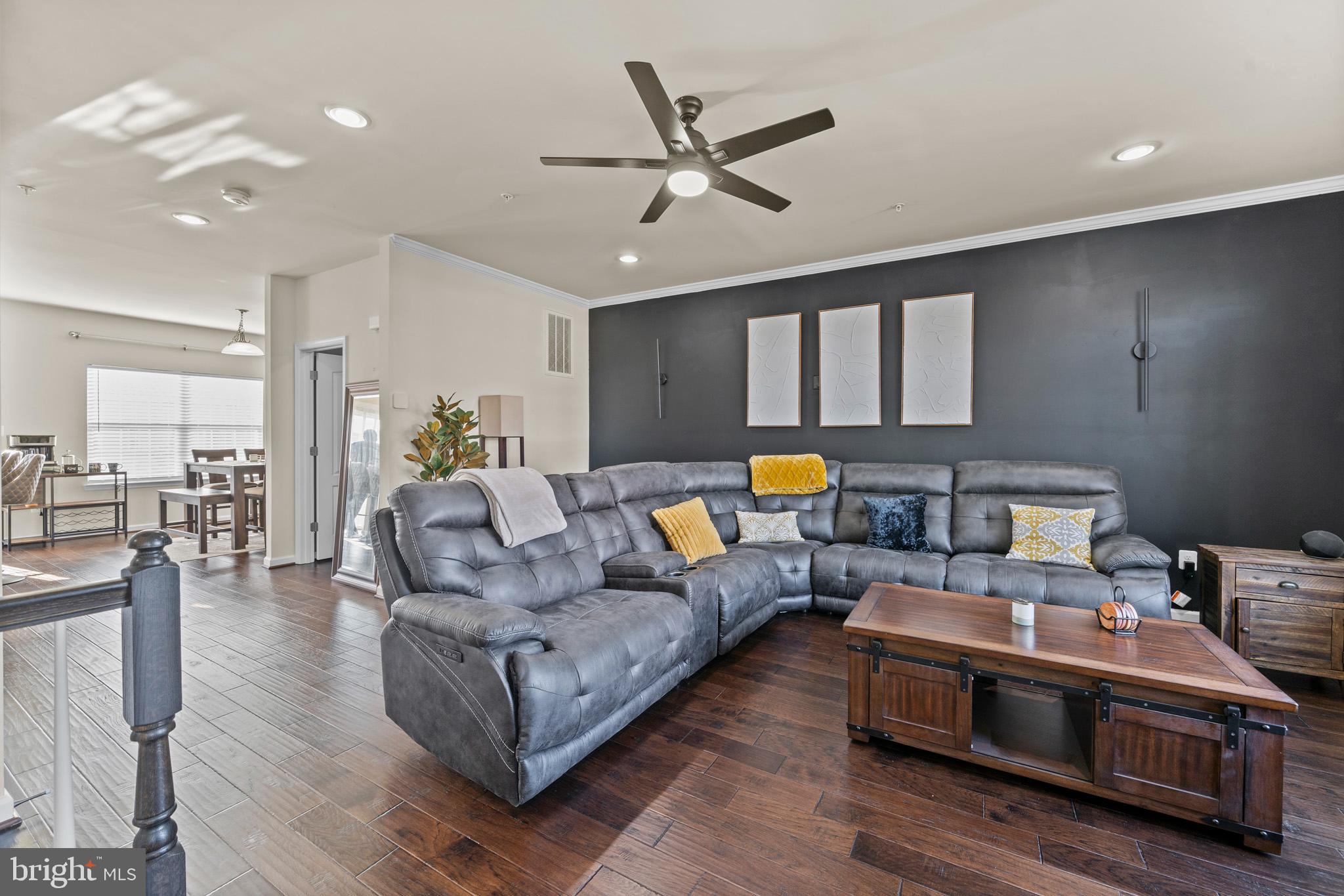 GLENEAGLES AT ST CHARLES - Residential