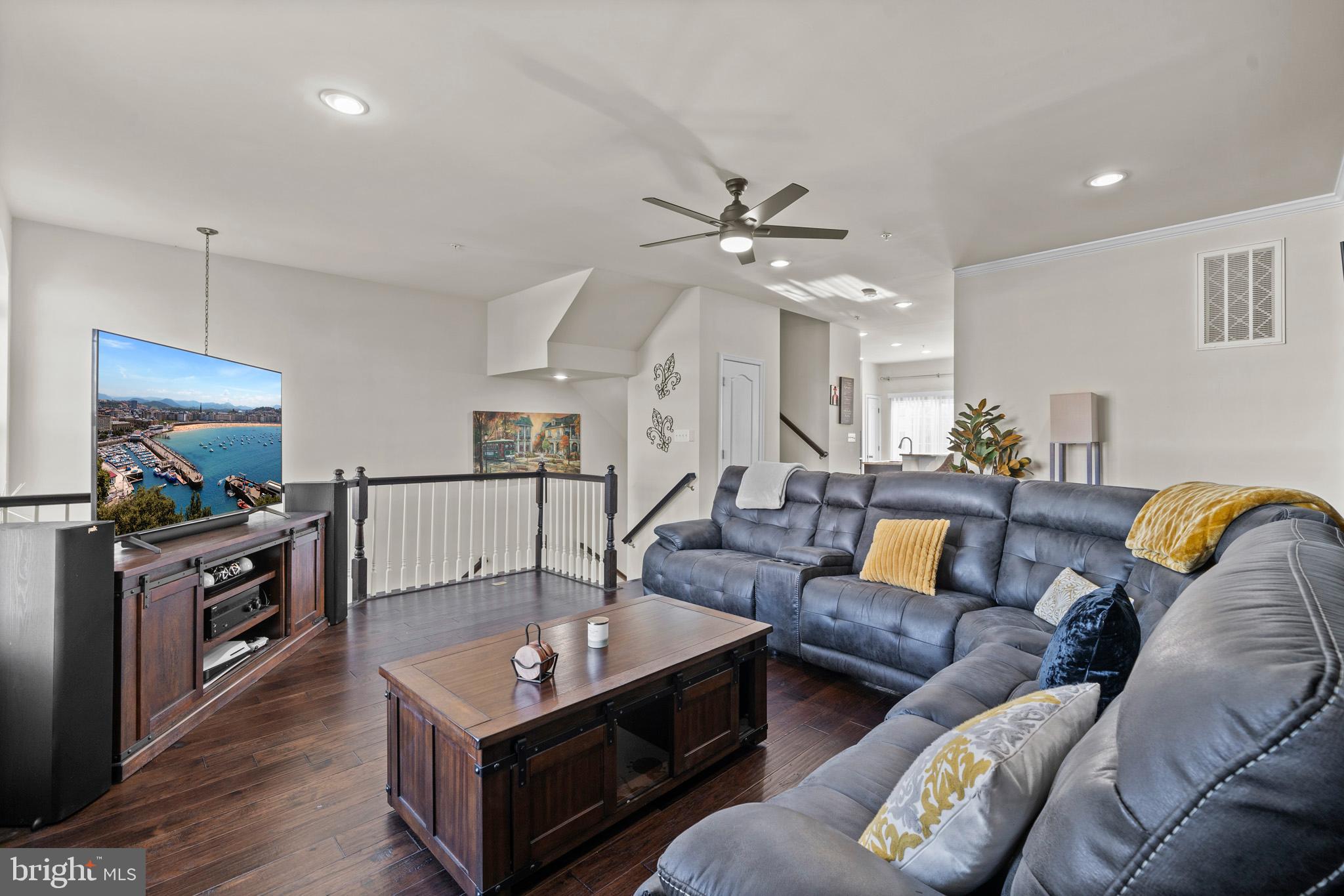 GLENEAGLES AT ST CHARLES - Residential