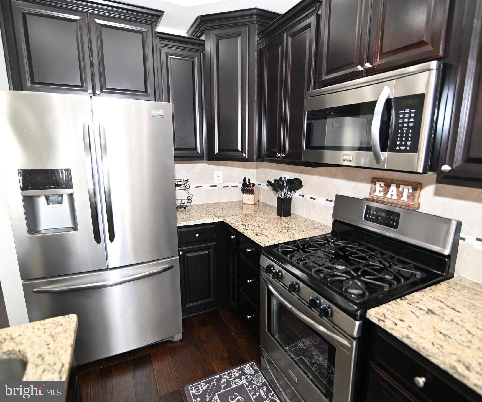 GLENEAGLES AT ST CHARLES - Residential