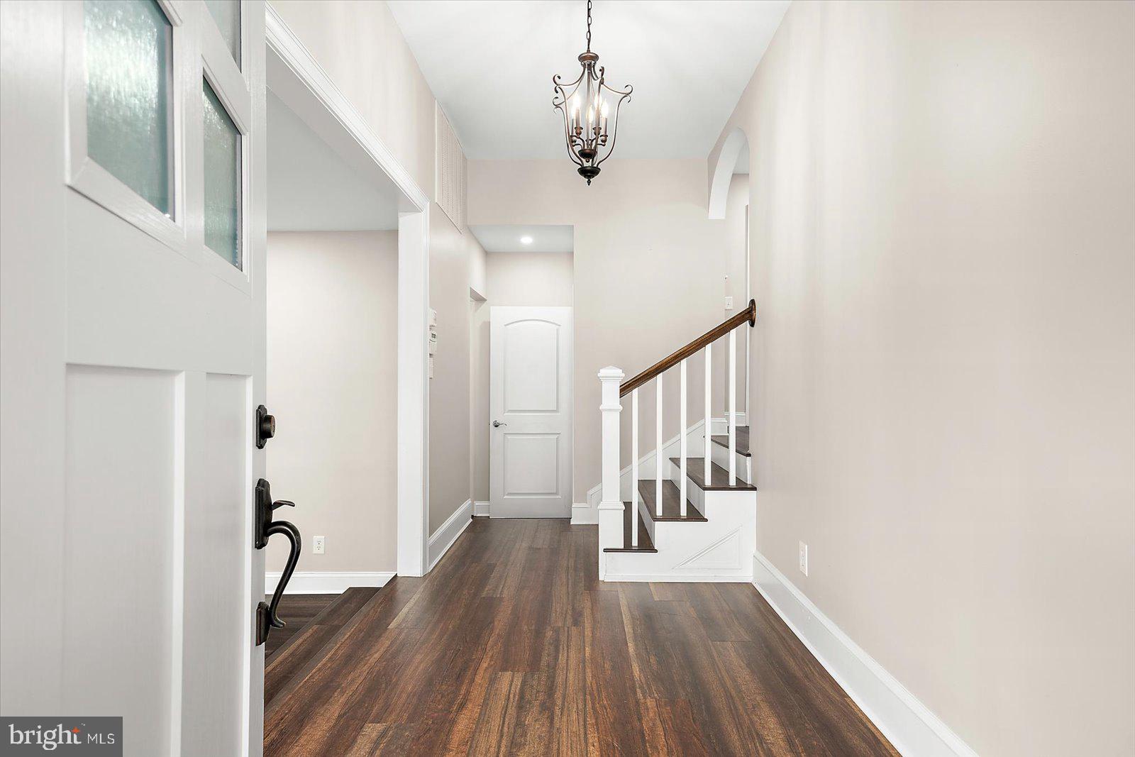 1105 RIVERSIDE DRIVE