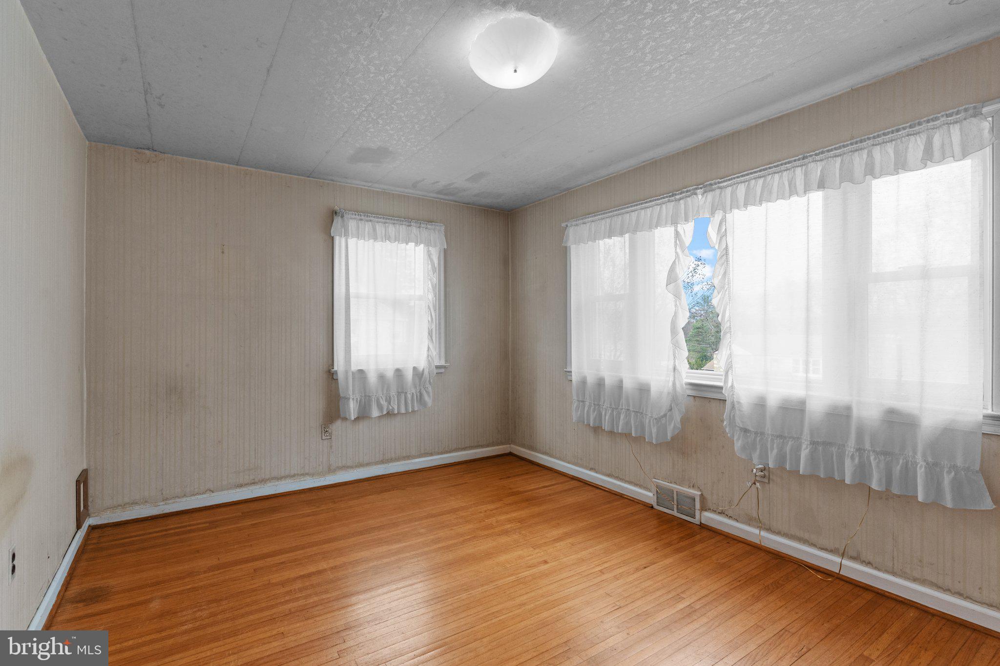 VALLEY VIEW ESTS - Residential