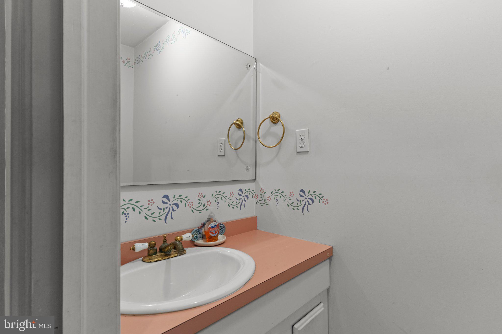 VALLEY VIEW ESTS - Residential