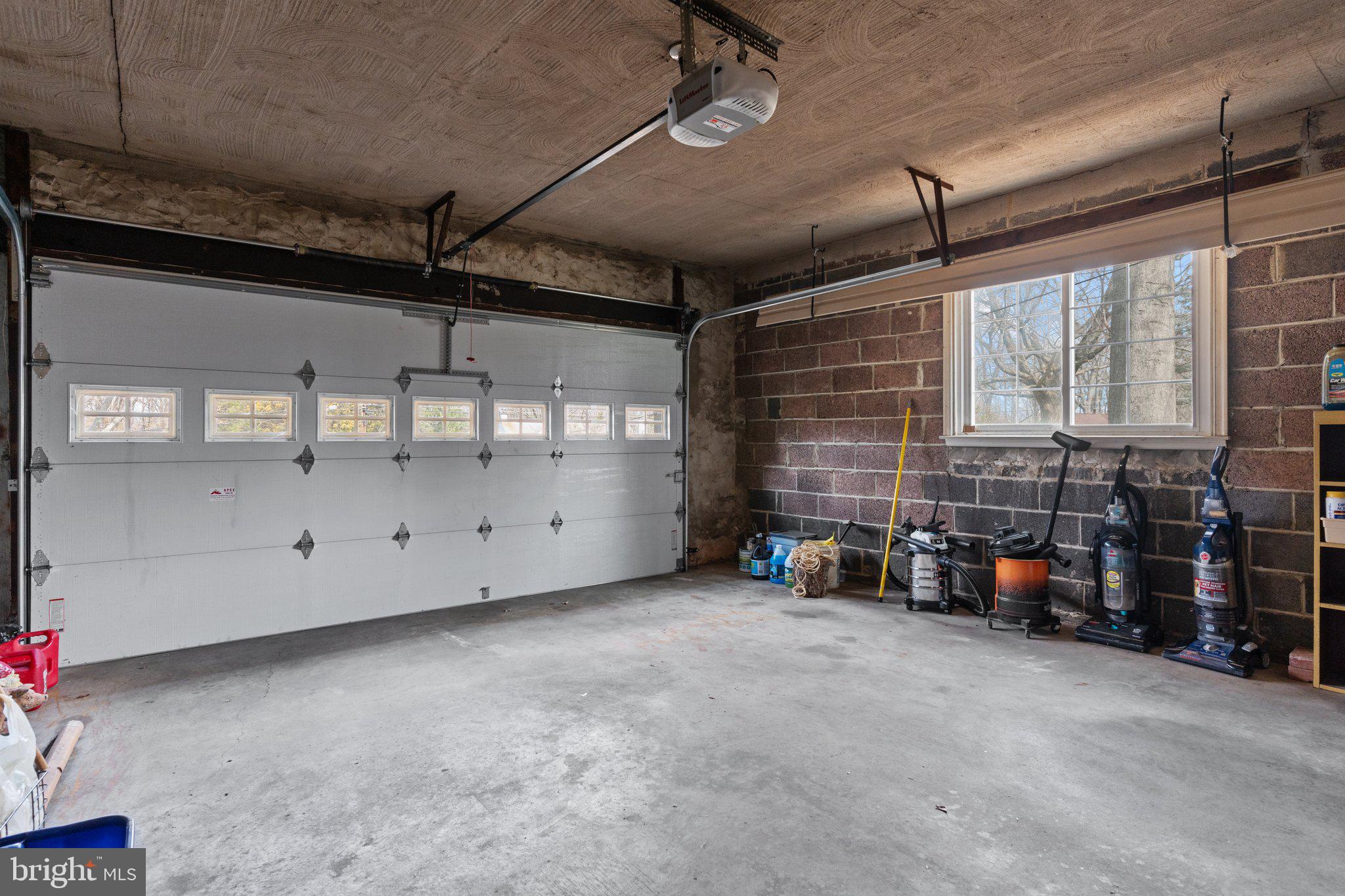 VALLEY VIEW ESTS - Residential