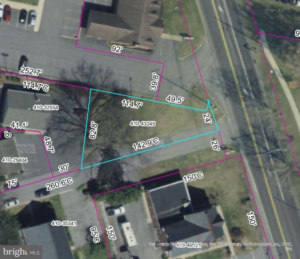 Photo of 20 Millersville Road, Lancaster, PA 17603 (MLS # PALA2052246)