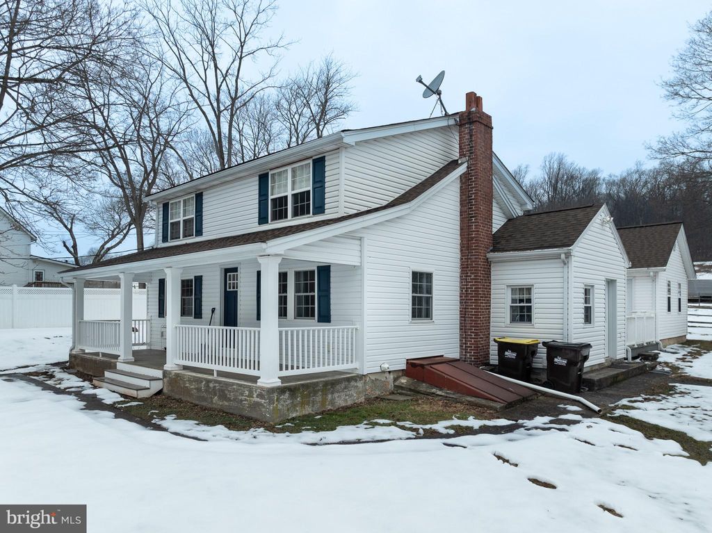 Photo of 215 Hopewell Road, ELVERSON, PA 19520 (MLS # PACT2118100)