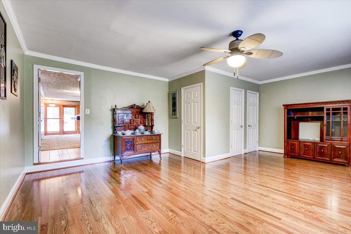 HOMELAND PARK - Residential