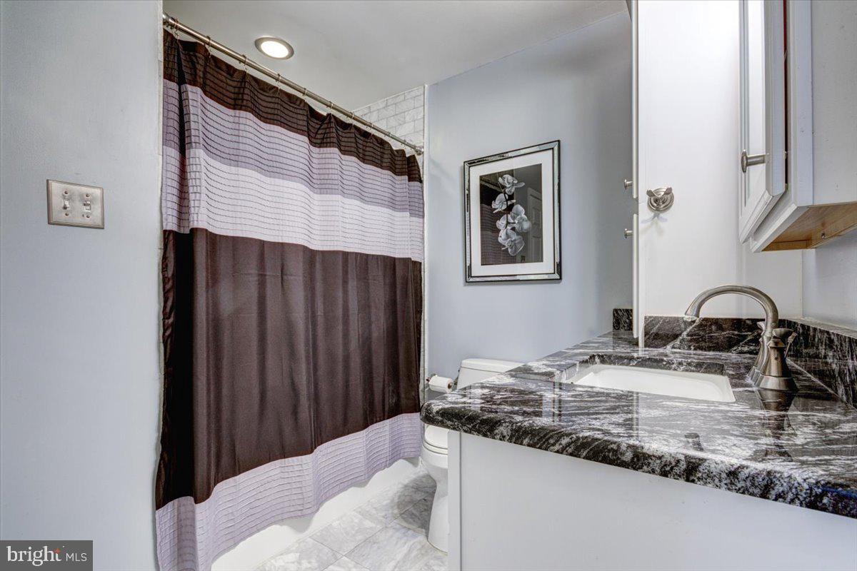 HOMELAND PARK - Residential