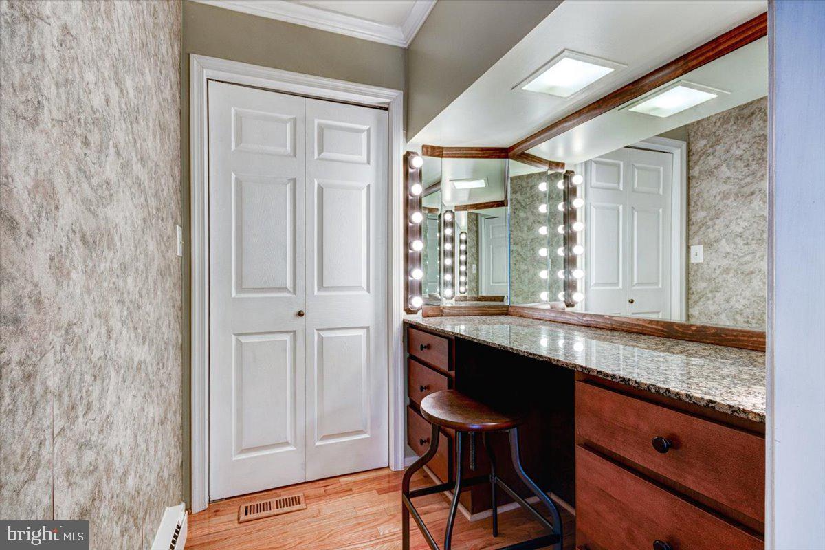 HOMELAND PARK - Residential