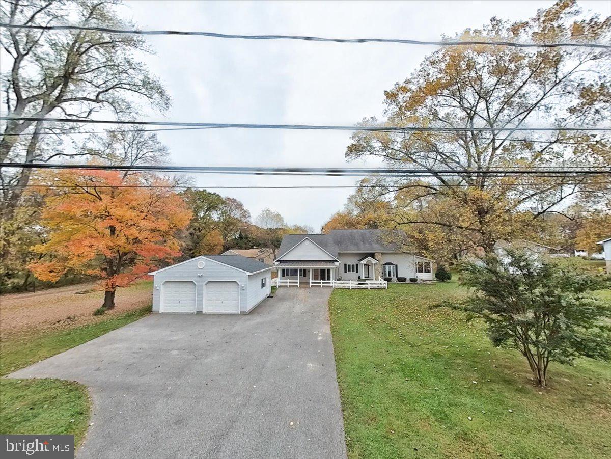 HOMELAND PARK - Residential